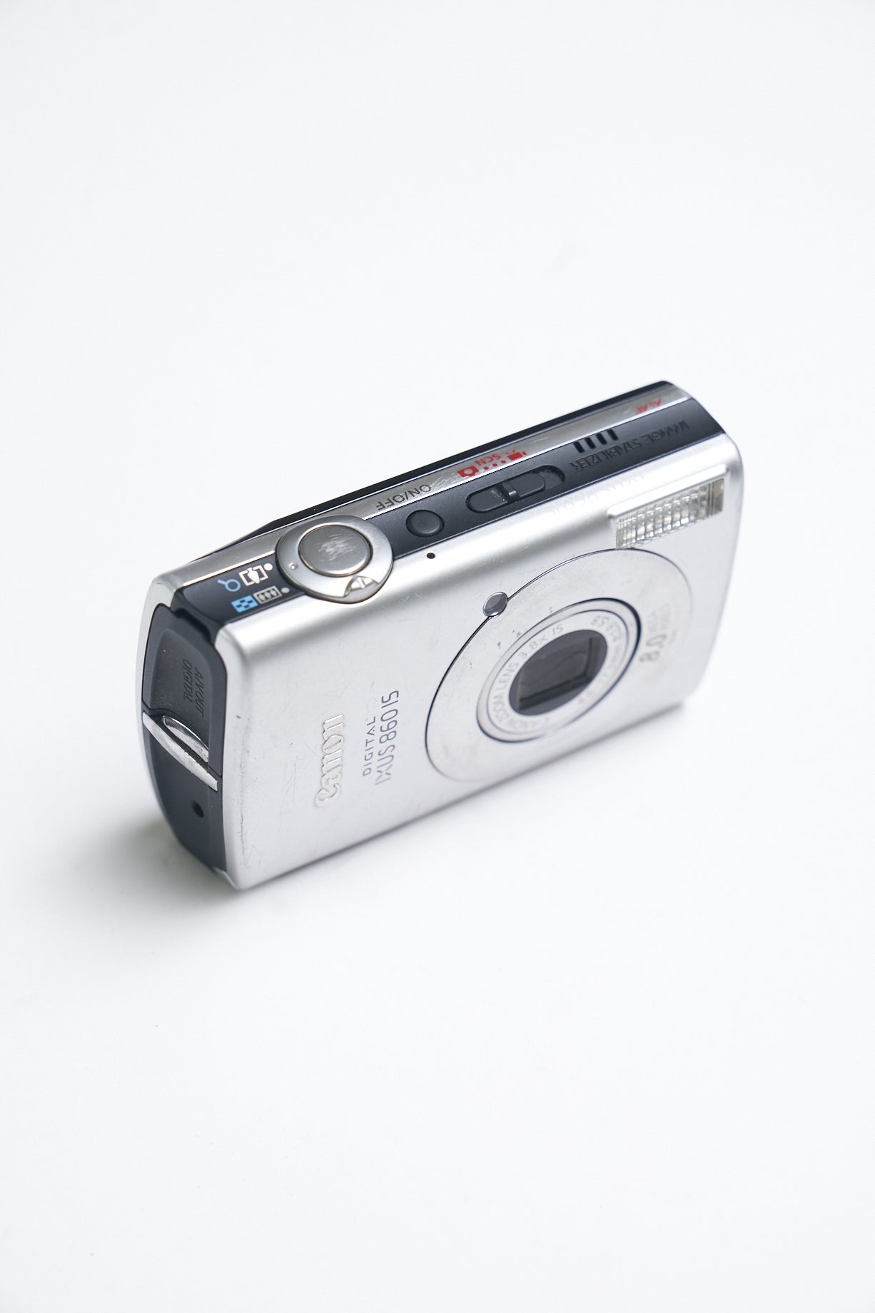Canon IXUS 860
