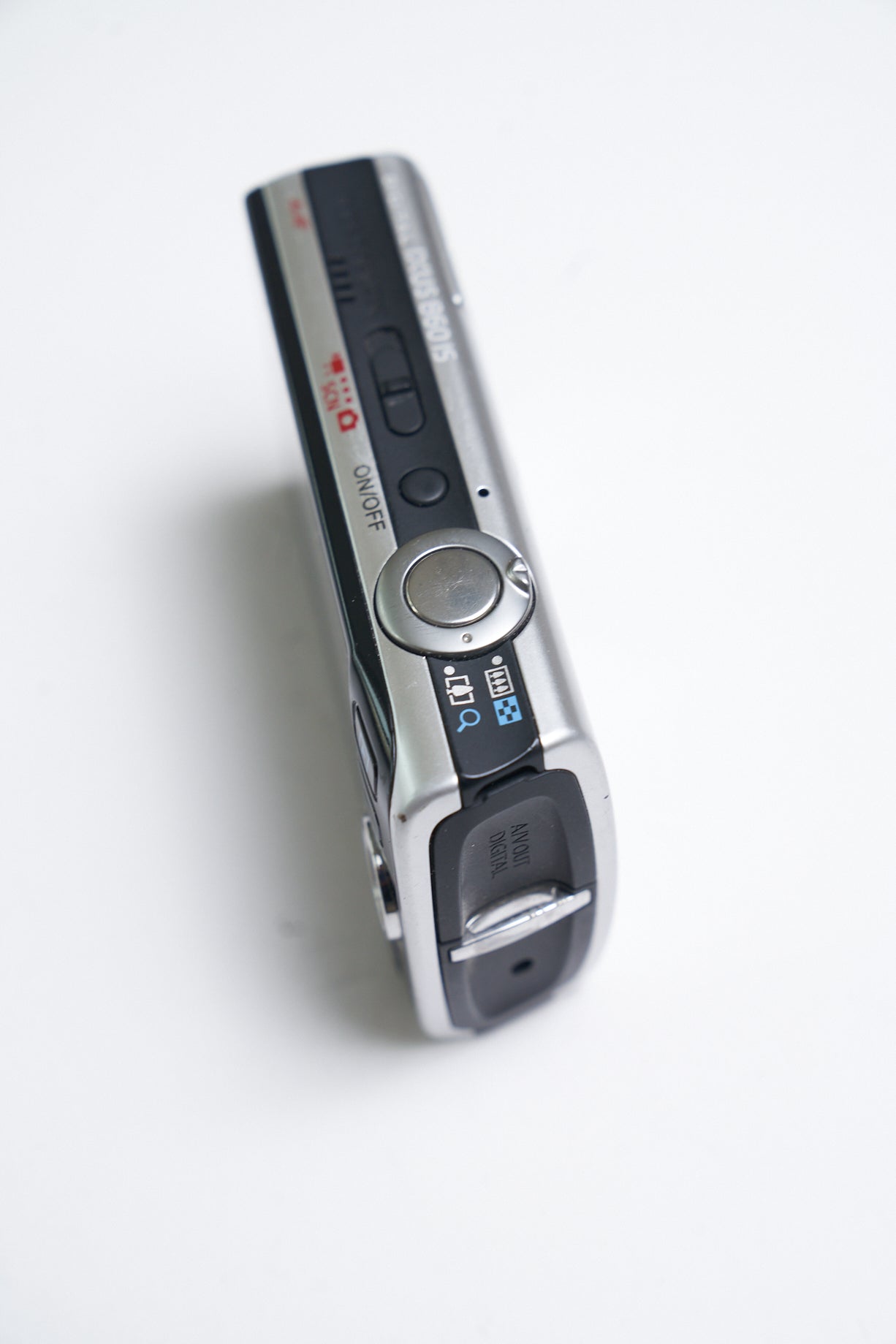 Canon IXUS 860