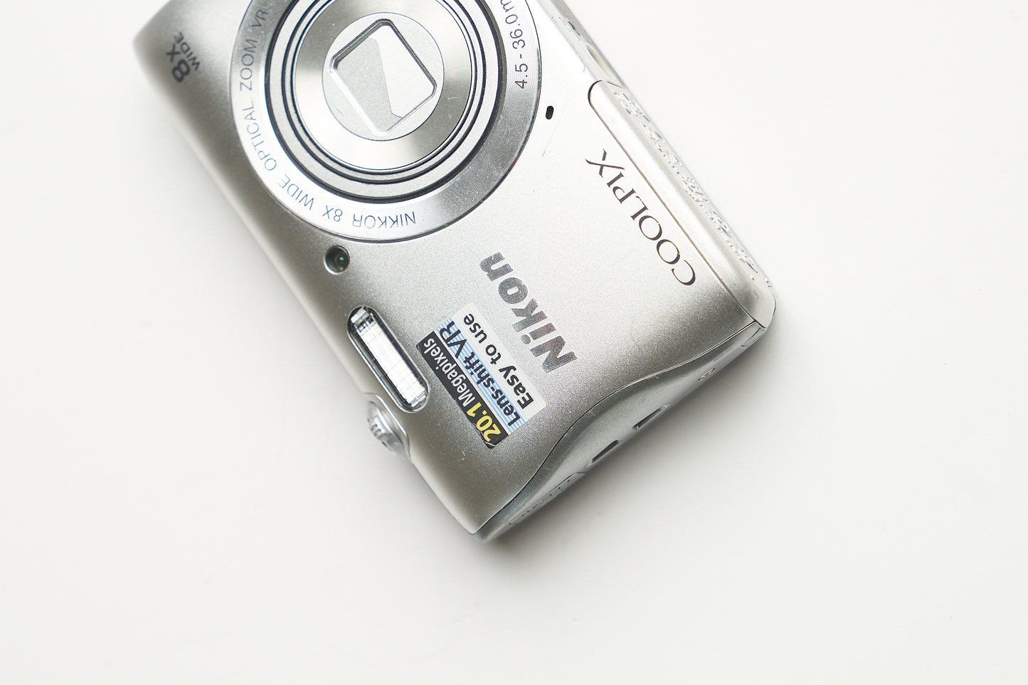 Nikon Coolpix S3700
