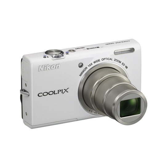 Nikon Coolpix S6200