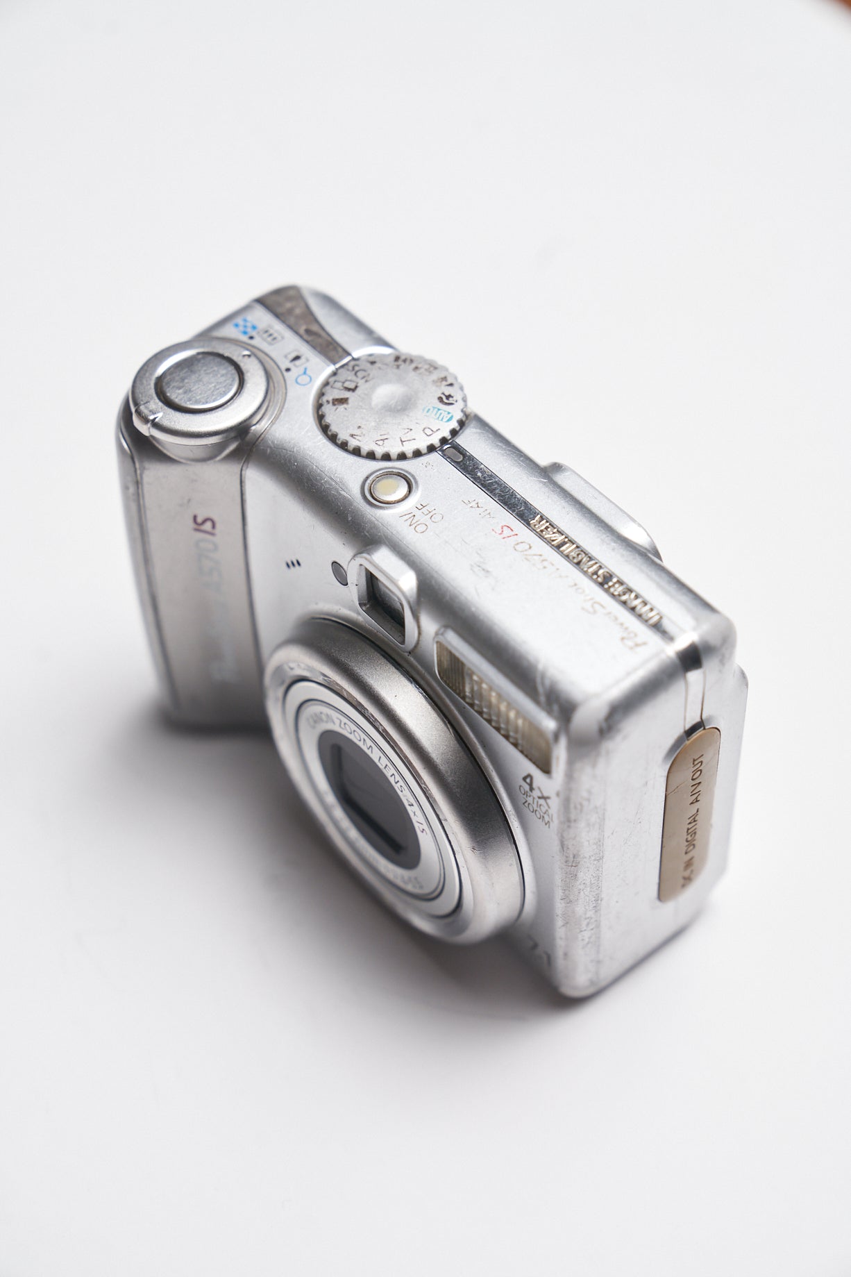 Canon Powershot A570